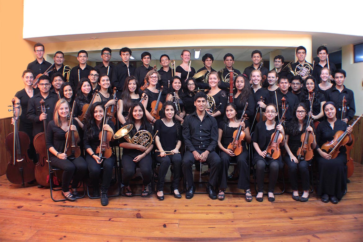 Orquesta de Barro Arpegio Perú